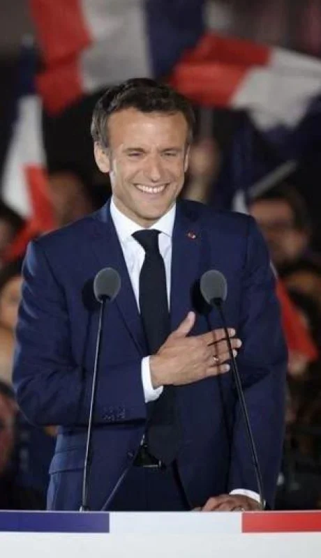 macron-jpg.