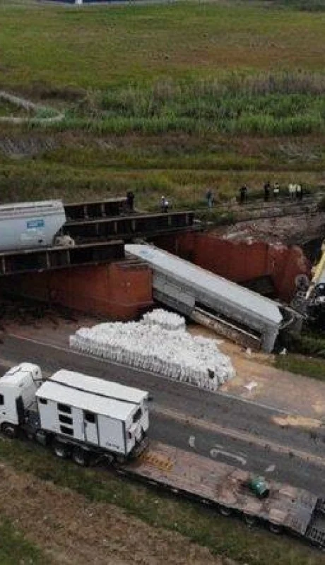 10855f28-41f4-4614-9a46-393bf6c05b26-jpeg.