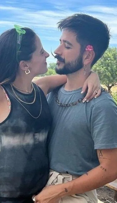 1641655041280camilo-y-evaluna-jpg.