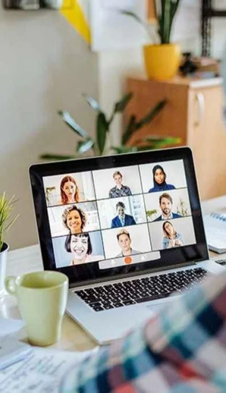 trabajos-sueldos-dolar-blue-argentina-precios-jpg.