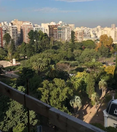 Lo que hay que ganar por mes en la CABA para no ser pobre