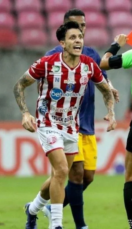 frxcbnlxwaaher3-jpg.