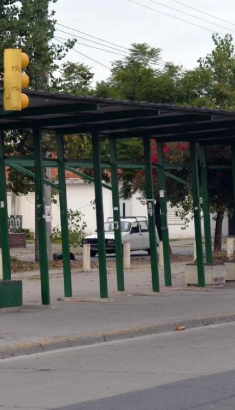 17-05-2022-los-trabajadores-nucleados-en-la-jpg.