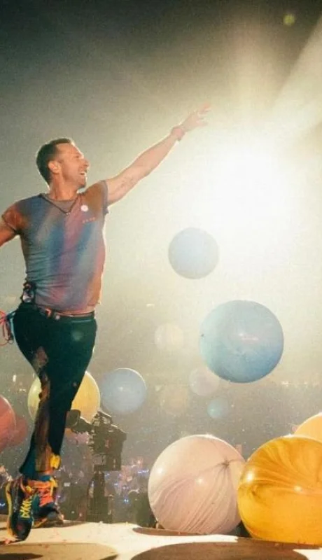 coldplay-280819166-164100072736855-2700440828350097369-n-jpg.