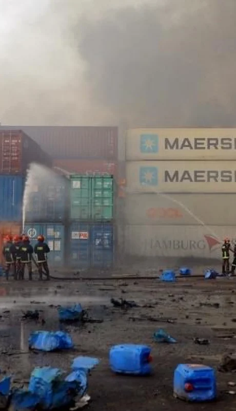 b9ee1009-f0b5-4ce4-9100-fcd93fc1100c-png.