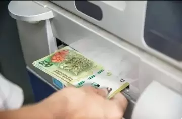 Jubilados de Córdoba: fecha de cobro y suba de la mínima a $700.000