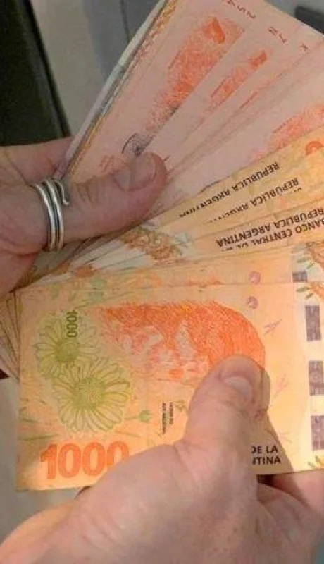 cobro-auh-junio-2022-jpg.