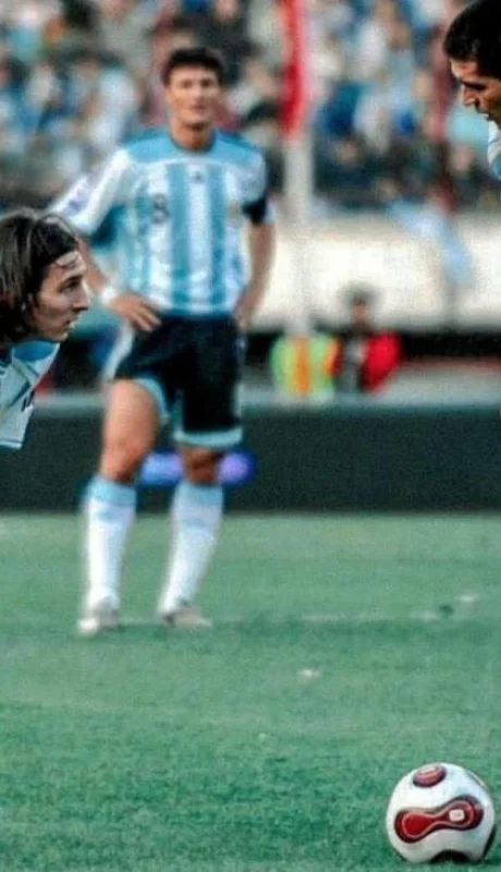 fv-c-chwyaeqpru-jpg.