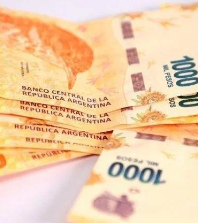 pesos-billetes-mil-1000-inflacion-tasa-interes-licua-jpg.