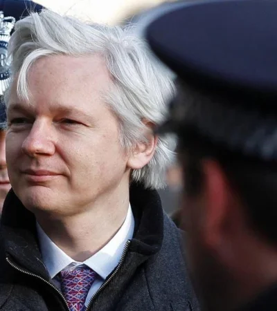 Assange