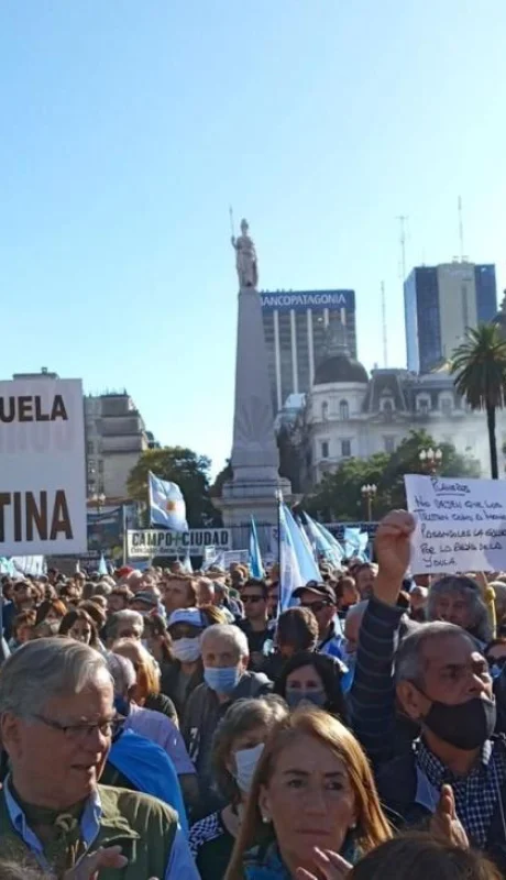 tractorazo-23a-1-scaled-jpg.