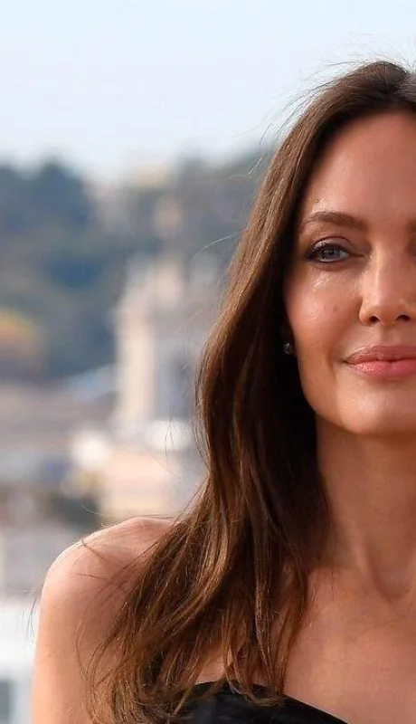 angelina-jolie-pelicula-argentino-jpg.