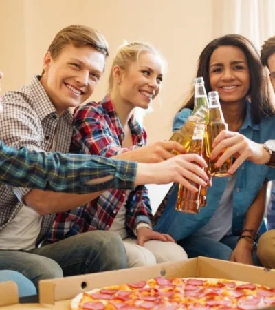 amigos-planes-para-semana-santa-jpg.