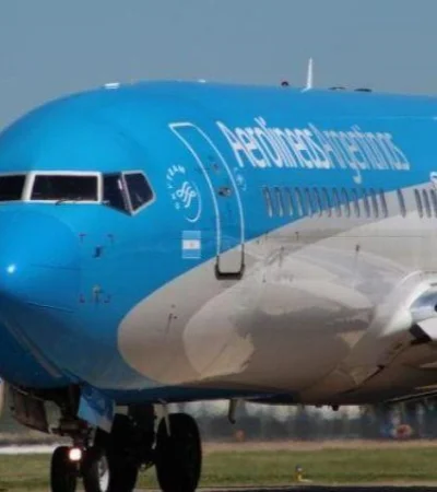 avion-aerolineas-argentinas-empresa-vuelos-viajes-png.