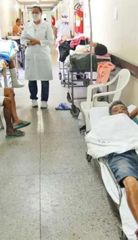 extranjaeros-argentina-atencion-medica-bolivia-png.