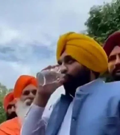 agua-contaminada-india-jpg.