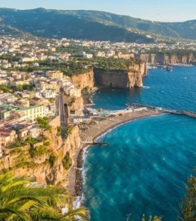 italia-sorrento-bikini-multa-playa-png.