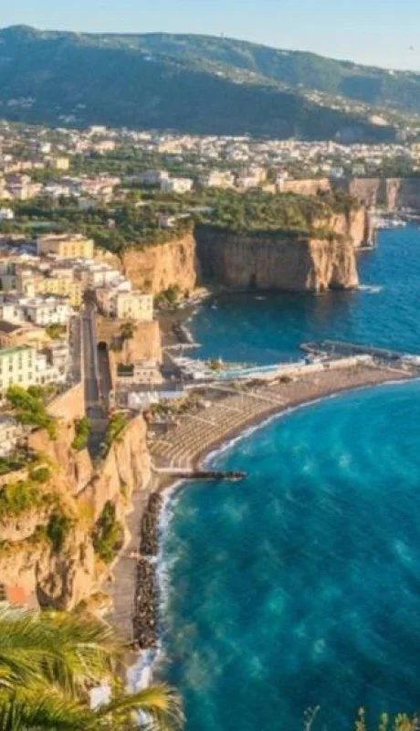 italia-sorrento-bikini-multa-playa-png.