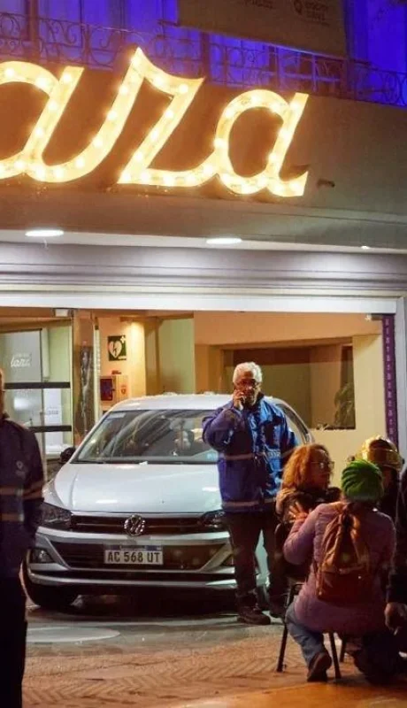 j2qqb7xglfha7jimxulasub2uq-jpg.