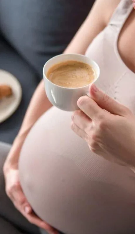 embarazada-tomar-cafe-jpg.
