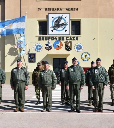 iv-brigada-aerea--vuelo-solo-pampa-lama-4-jpg.