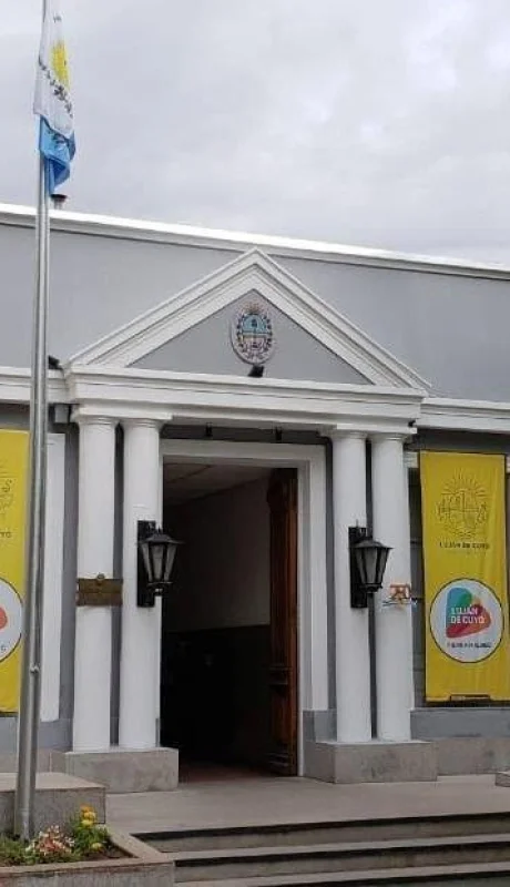 municipalidad-de-lujan-de-cuyo-ok-1-1080x622-jpg.