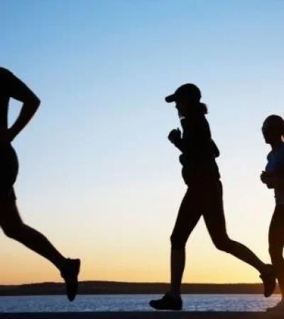 gente-haciendo-ejercicio