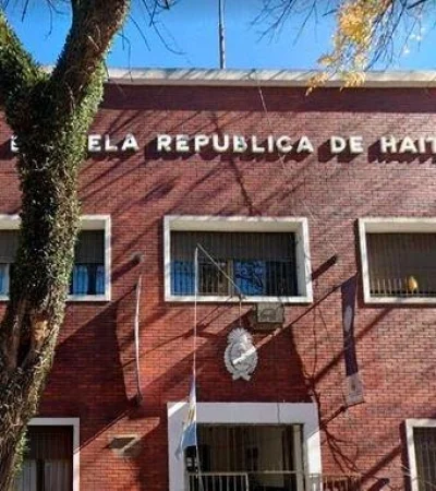 612582-escuela-20rep-c3-bablica-20de-20hait-c3-ad-street-20view-jpg.