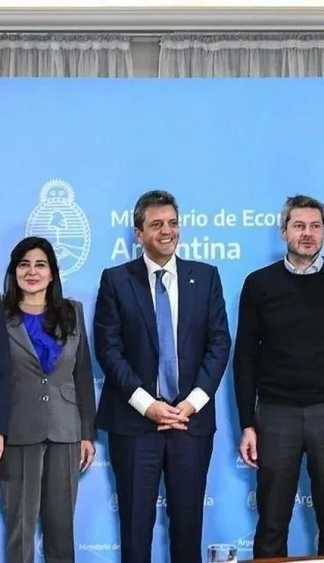 sergio-massa-y-matias-lammens-jpg.