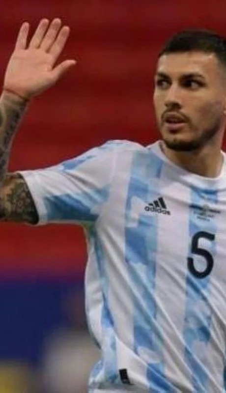 paredes-1407240-jpg.