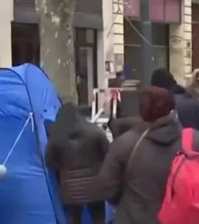 carpa-bano-piqueteros-jpg.