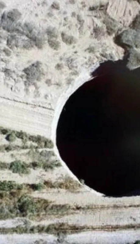 fze5taxxeae4nsi-png.