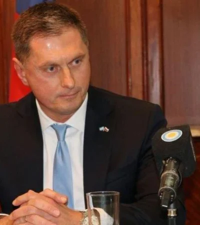 dmitry-feoktistov-jpg.