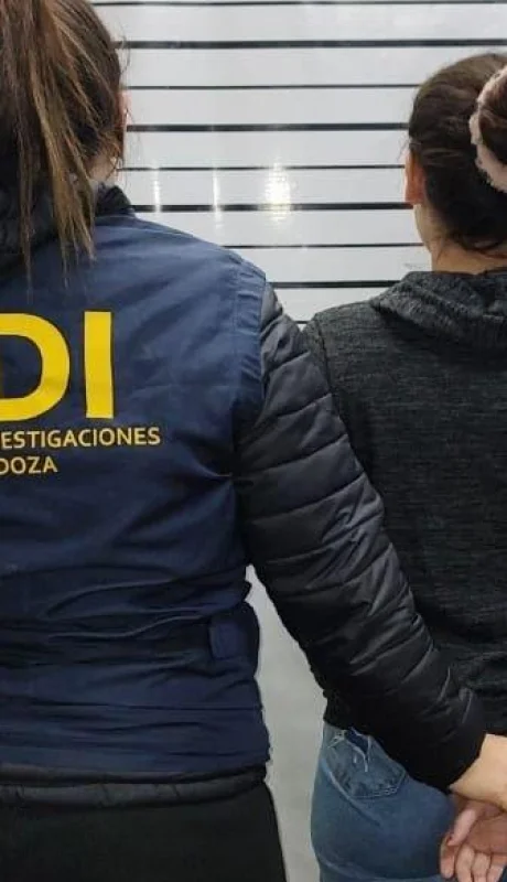 c51efa7b-13d7-48b0-af69-06ee54683224-jpg.