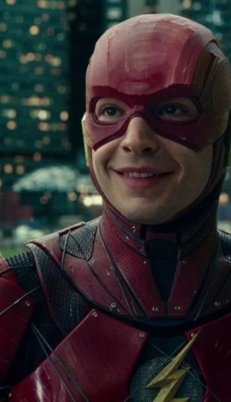 the-flash-ezra-miller-1575016902-jpeg.
