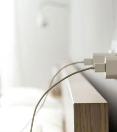 cargador-enchufado-jpg.