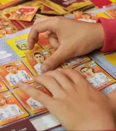 album-de-figuritas-panini-mundia-jpg.