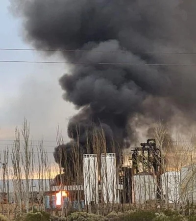 plaza-huincul-01-jpeg.