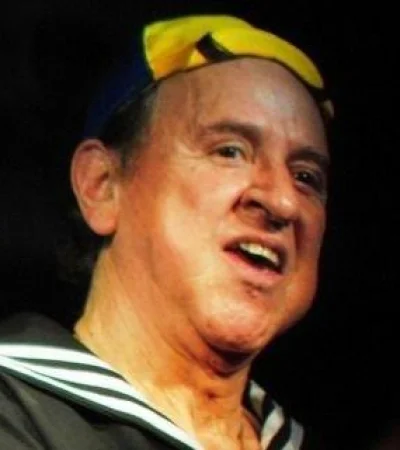 carlos-villagran-eslava-como-quico-o-kiko-de-el-chavo-del-ocho-jpg.