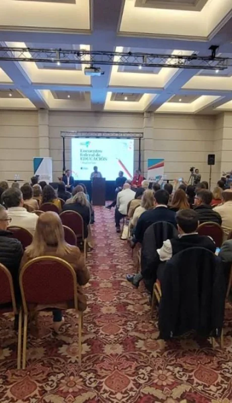 0b946beb-941d-4c60-bb19-92f98c7d8c7a-jpg.