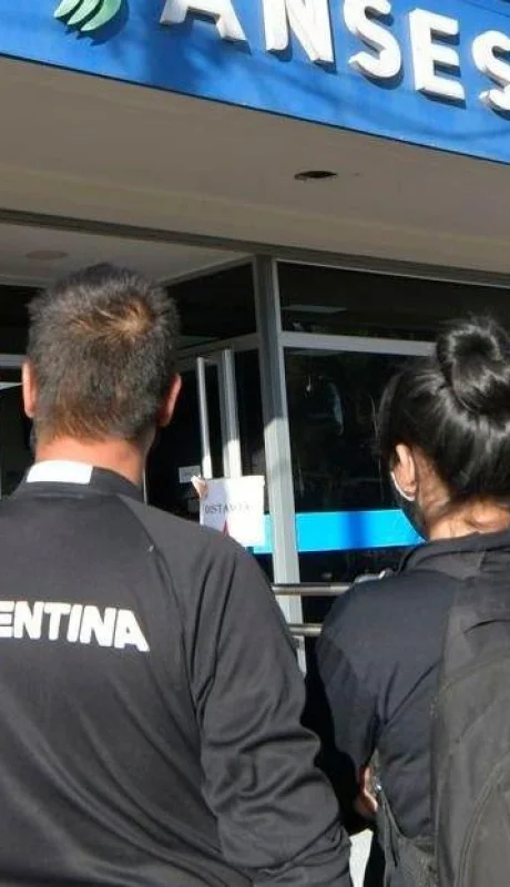 Estos programas del Ministerio de Capital Humano suelen depositarse el día 5, pero hay detalles a tener en cuenta.