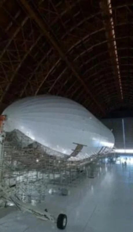 pathfinder-1-dirigible-zepeelin-video-fotos-png.