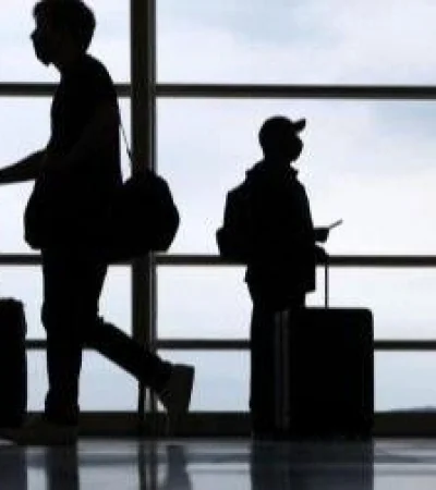 En septiembre la llegada de turistas a la Argentina cayó un 15,9%.