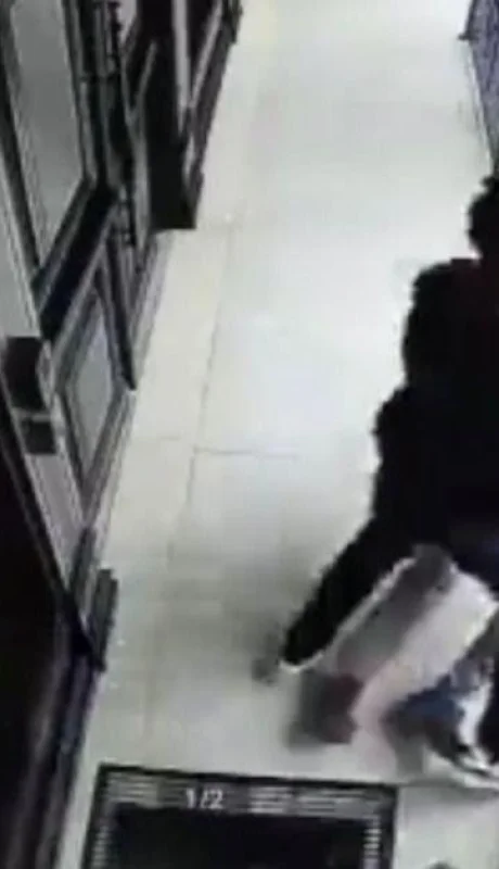 le-dio-una-pina-a-un-ladron-y-lo-mato-jpg.