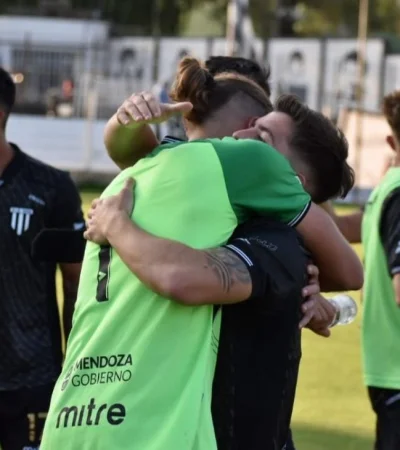 fegft8jxkaek9vz-jpg.