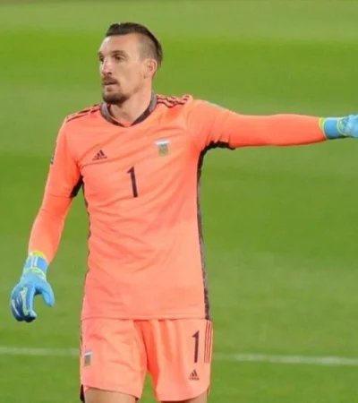 whatsapp-image-2022-11-11-at-22-07-22-jpeg.