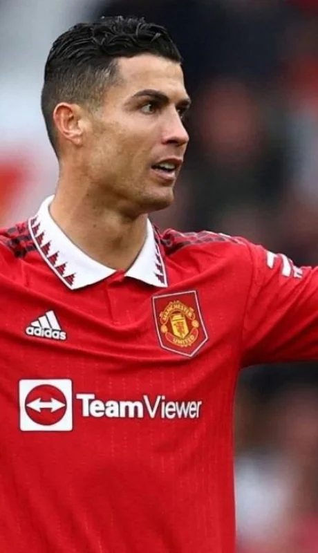 whatsapp-image-2022-11-22-at-16-07-54-jpeg.