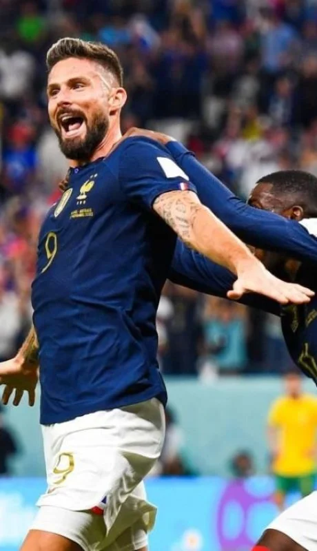 whatsapp-image-2022-11-22-at-17-02-47-jpeg.