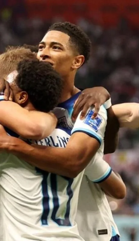 whatsapp-image-2022-11-24-at-20-53-05-jpeg.