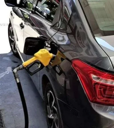 petroleras-realizaron-un-acuerdo-de-suba-con-el-gobierno-jpg.